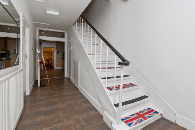 63 Bayswater Road, London W2 3PH 1