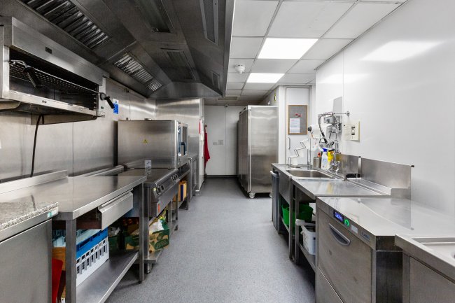 63 Bayswater Road, London W2 3PH 1