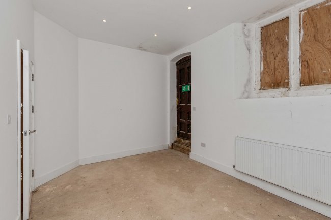 The Chapel, Reigate Road, Leatherhead, Surrey KT22 8RA 9