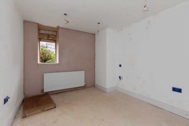 The Chapel, Reigate Road, Leatherhead, Surrey KT22 8RA 9