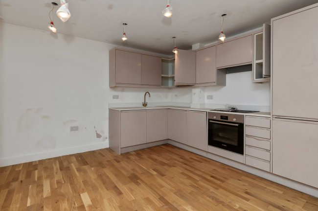 The Chapel, Reigate Road, Leatherhead, Surrey KT22 8RA 9