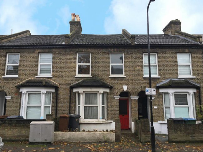 63 Stewart Road, Stratford, London E15 2BA 10