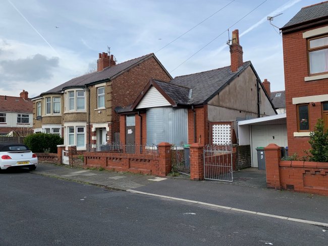 7 Romney Avenue, Blackpool, Lancashire FY4 3AH 2