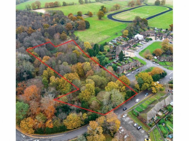 Land east side of Whitmore Lane, Sunningdale, Berkshire SL5 0NR 8