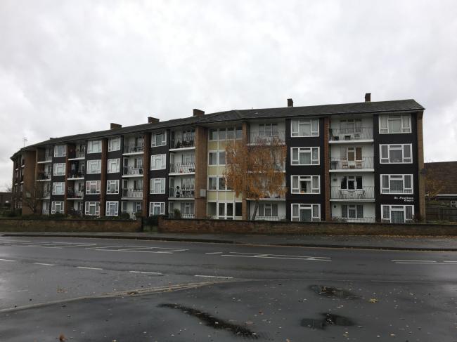 21 St Paulinus Court, Manor Road, Dartford, Kent DA1 4EP 

 6