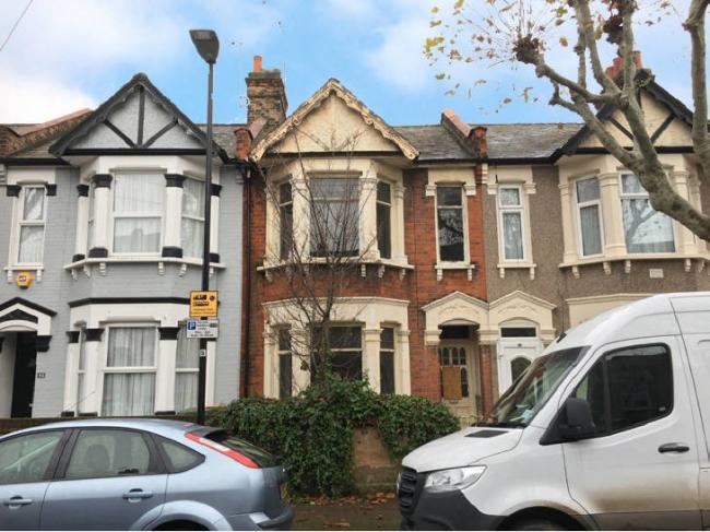40 Marlow Road, East Ham, London E6 3QQ 5