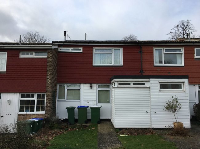 21 Mount Pleasant Walk,
Bexley,
Kent,
DA5 1PT 6