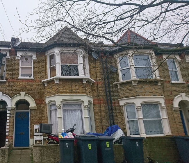 6 College Road,
Tottenham,
London,
N17 8Ea 6