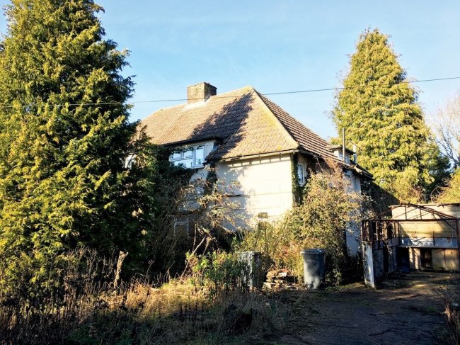 4 Park Cottages,
Little Hormead,
Buntingford,
Hertfordshire,
SG9 0NA 7