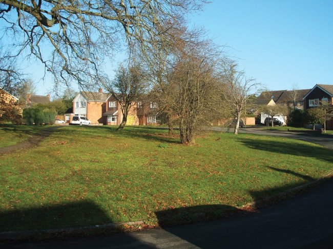 Land at Bellamy Close
Southmoor,
Abingdon
Oxfordshire 
OX13 5AB 10