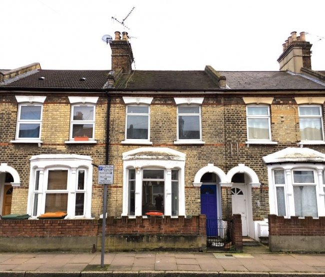 12 Louise Road,
Stratford,
London,
E15 4NW
 9