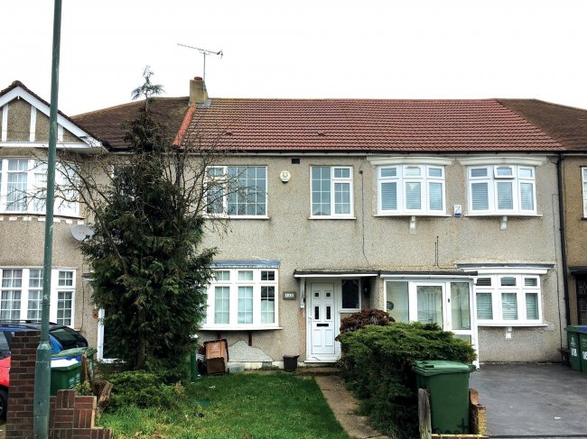 120 Belmont Road,
Erith,
Kent,
DA8 1LD 9