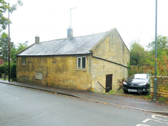 The Cottage,
Blockley,
Gloucestershire,
GL56 9DT 8