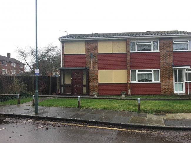 68 Oakley Drive,
Eltham,
London,
SE9 2HJ 7