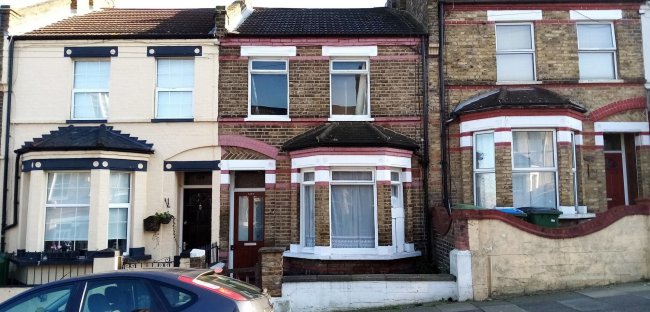 131 Ancona Road,
Plumstead,
London,
SE18 1AE 3