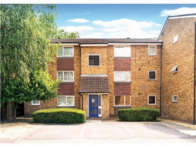 26 Willoughby Mews, 38 Willoughby Lane, Tottenham, London N17 0YH 3