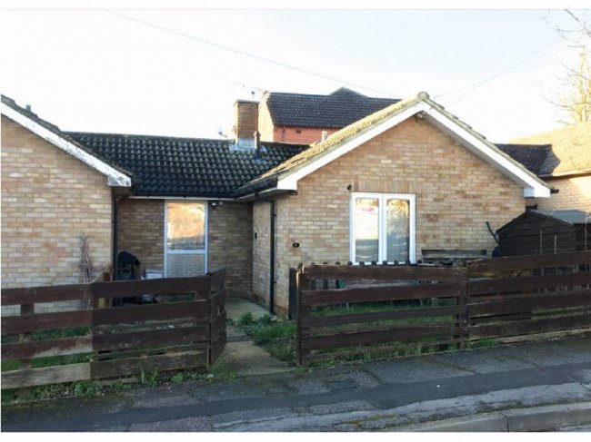 5 Aubries Walkern, Stevenage, Hertfordshire SG2 7NJ 6