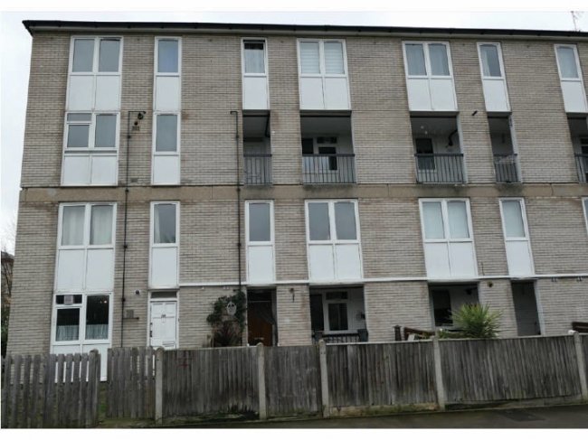 96 Stebondale Street, Millwall, London E14 3BX 2