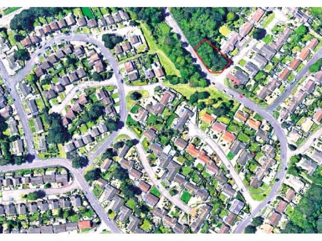 Land Adjacent to 2 Foreland Close, Christchurch, Dorset BH23 2TQ 4