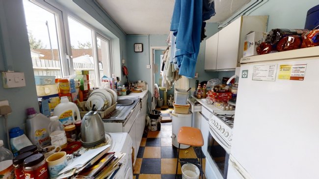 5 Redcliffe Street, Swindon, Wiltshire, SN2 2DA 1