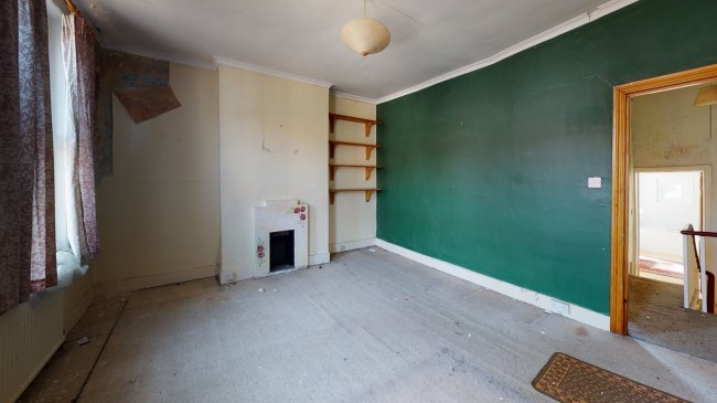 5 Walpole Road, Colliers Wood, London SW19 2BZ 5