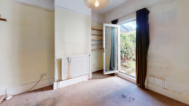 5 Walpole Road, Colliers Wood, London SW19 2BZ 5