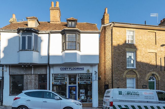 41 Bridge Street, Leatherhead, Surrey KT22 8BN 9