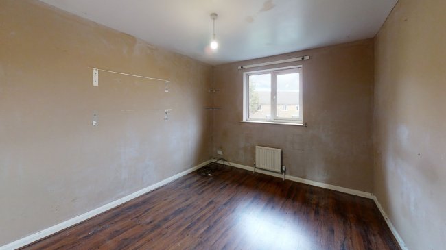 48 Pankhurst Road, Walton on Thames, Surrey KT12 2JN 8