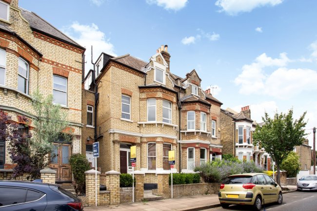 69 B&C Cromford Road, Putney London SW18 1PA 5