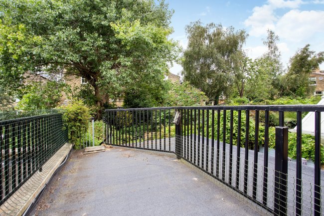 69 B&C Cromford Road, Putney London SW18 1PA 5