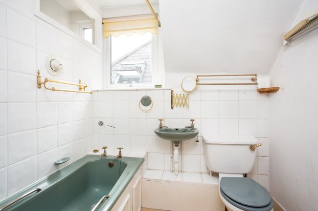 69 B&C Cromford Road, Putney London SW18 1PA 5