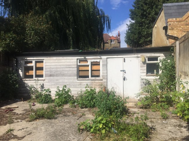 Land and building to the rear of 27 Sunnyhill Road, Streatham, London SW16 2UG 4