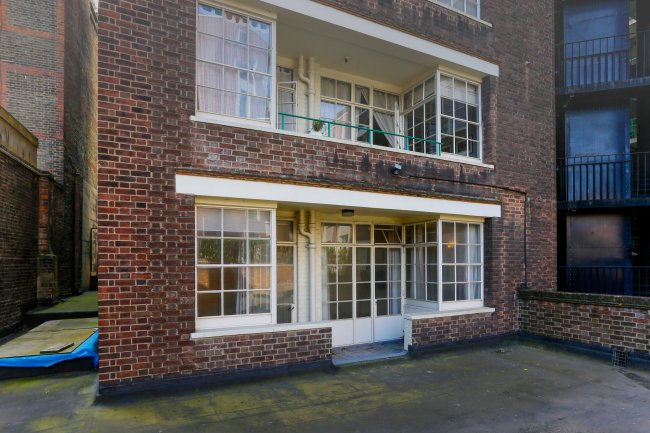 5 Chesil Court, Chelsea Manor Street, Chelsea, London SW3 5QP 3