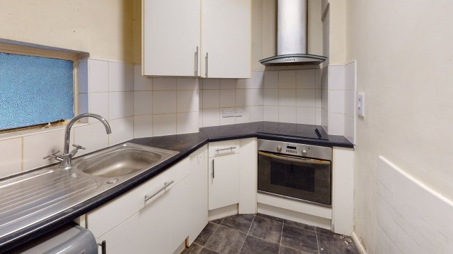 5 Chesil Court, Chelsea Manor Street, Chelsea, London SW3 5QP 3