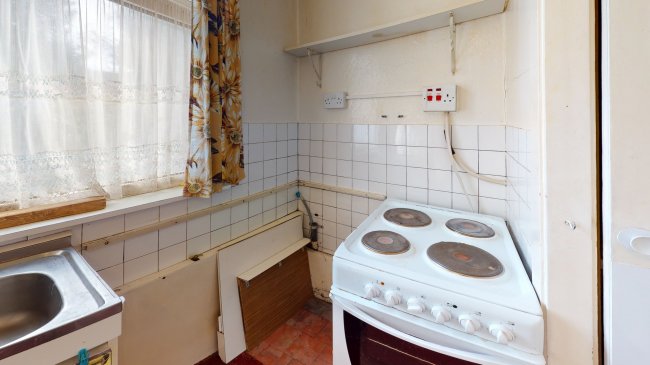 13 Botwell Crescent, Hayes, Middlesex UB3 2BD 10