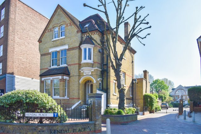 2 Kendal Place, Upper Richmond Road, Putney, London SW15 2QZ 3