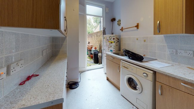 80 Poplar Road, Herne Hill, London SE24 0BP 9