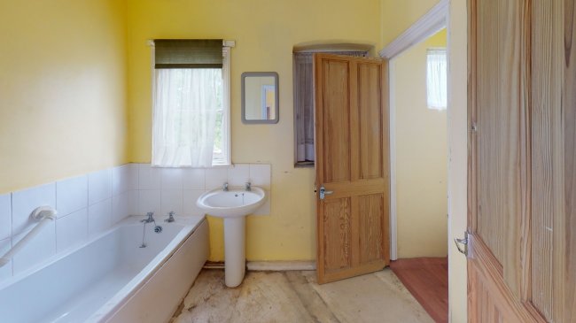 13 Denton Street, Wandsworth, London SW18 2JR 2