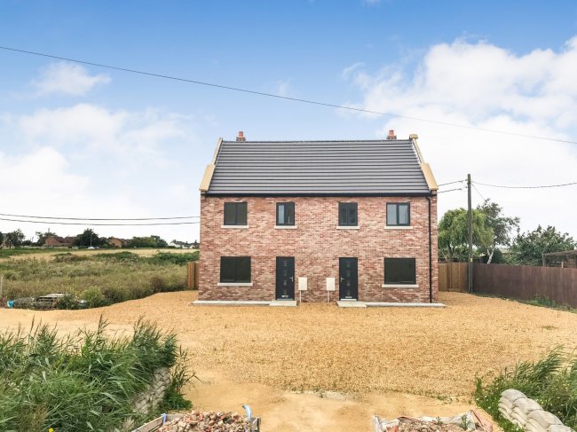 712 and 714 Whittlesey Road, March, Cambridgeshire PE15 0EW 10