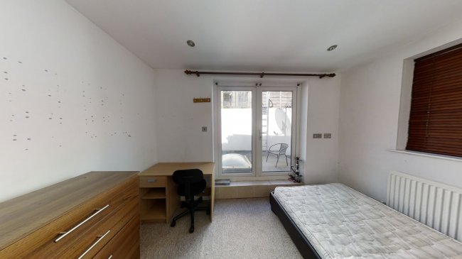 23 Oswin Street, London SE11 4TF 4