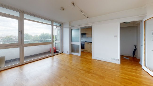 3A Stuart Tower, 105 Maida Vale, London, W9 1UE 6