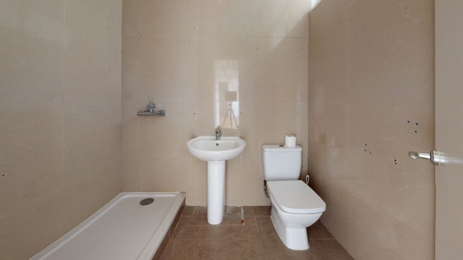 3A Stuart Tower, 105 Maida Vale, London, W9 1UE 6