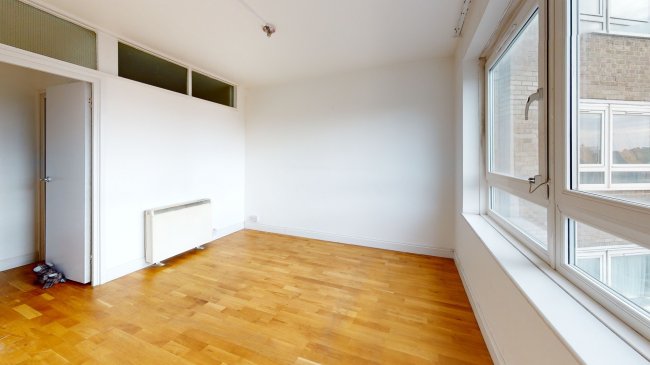 3A Stuart Tower, 105 Maida Vale, London, W9 1UE 6