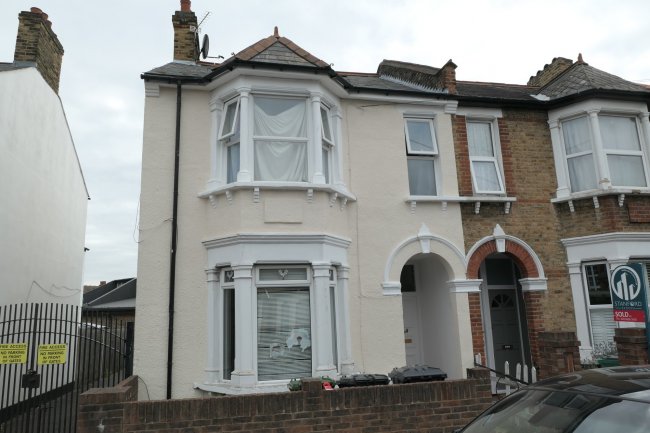 41 Rathfern Road, Catford, London SE6 4NJ 6