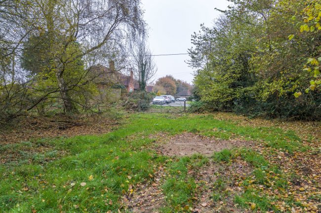 Land east side of Whitmore Lane, Sunningdale, Berkshire, SL5 0NR 8