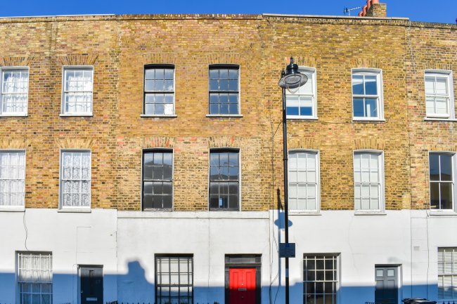 59 St Peters Street, Islington, London N1 8JR 7