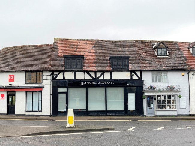 11 Swan Street, Alcester, Warwickshire B49 5DP 10