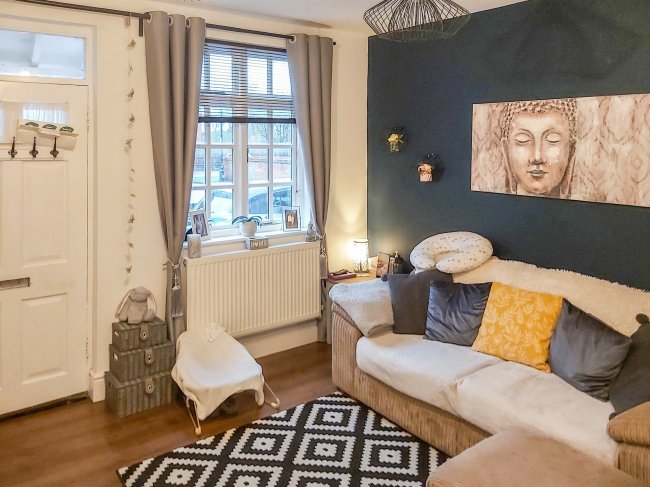 4 Gas House Lane, Alcester, Warwickshire B49 5QP 2