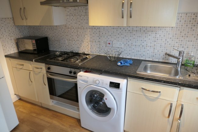 20, 20A, 20B, 22 High Street, Chipping Barnet, Hertfordshire EN5 5RU 9