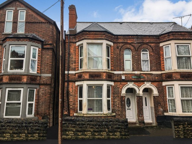 45 Sherwin Road, Lenton, Nottingham, NG7 2FB 4